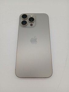 Б/в Мобільний телефон Apple iphone 15 pro max 1tb 01-201106524