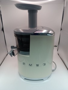 Б/в Соковитискач Smeg sjf01creu 01-201127399