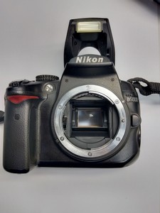 Б/в Фотоапарат Nikon d5000 / af-s dx nikkor 18-55mm f/3,5-5,6g vr 01-201150098