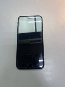 Б/в Мобільний телефон Apple iphone se 2020 128gb 01-201152331