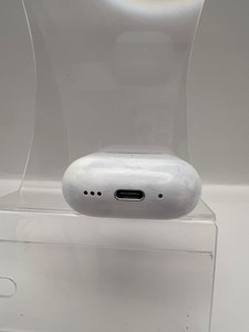 Б/в Навушники Apple airpods 4 with active noise cancellation 01-201072372