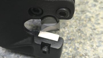 01-200476232: Makita js3201j