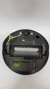 16-000255109: Roomba i8+ plus