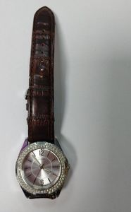 01-200497163: Guess w0069l1