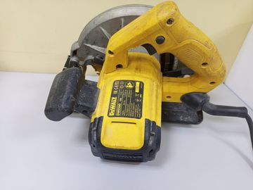 01-200635258: Dewalt dwe560