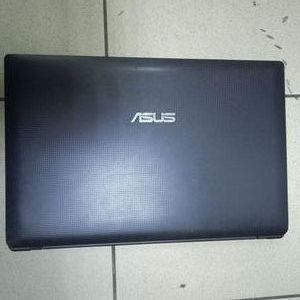 01-200763533: Asus 15/core i5 2520m ddr3/4gb ddr3/hdd 320 gb/ssd *відсутній/*інтегрована