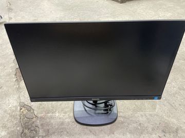 01-200771318: Philips v-line 273v7qdsb/00