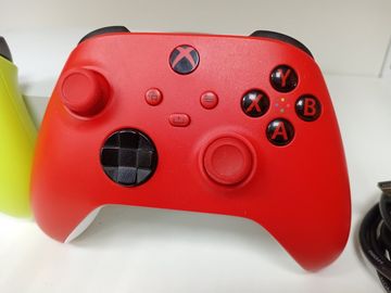 01-200772990: Microsoft xbox series s 512gb