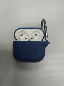 01-200772958: Apple airpods 4 with active noise cancellation