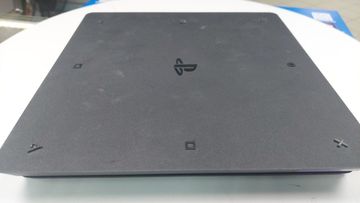 01-200775467: Sony playstation 4 slim 500gb