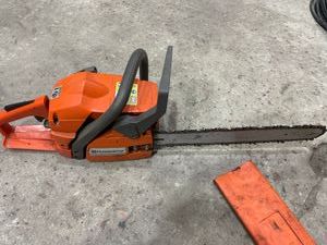 01-200794261: Husqvarna 142