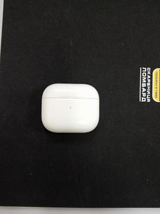 01-200795990: Apple airpods 3rd generation