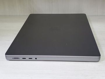 Б/в Ноутбук Apple macbook pro 14 / a2918 / apple m3/ ram 8gb/ ssd 512gb/ 10 core gpu 01-200808996