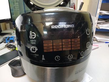Б/в Мультиварка Redmond rmc-m90 01-200817506