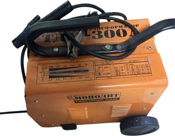 Б/у Сварочный аппарат Монолит тдм-300а 01-200601465