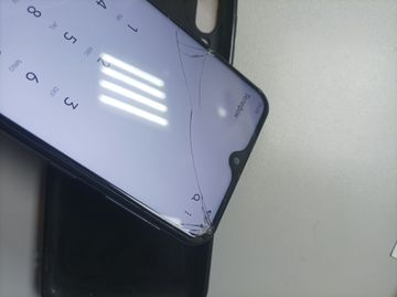 Б/в Мобільний телефон Samsung galaxy m20 4/64gb 01-200832718