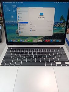 Б/у Ноутбук Apple macbook pro a2338 13.3 m2 10-gpu/ ram8gb / ssd256gb/ retina/ touchbar 01-200831089
