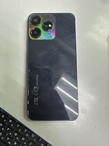 Б/у Мобильный телефон Zte blade v50 design 8/128gb 01-200840604