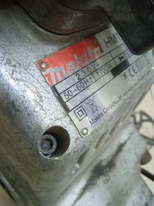 Б/у Отбойный молоток Makita hm1800 01-200848411