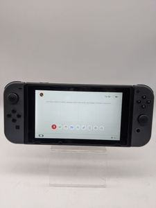 Б/в Ігрова приставка Nintendo switch 01-200802737