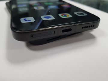 Б/в Мобільний телефон Xiaomi 15t pro 12/512gb 01-200854461