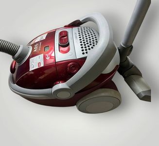 Б/у Пылесос Electrolux aus 4045 01-200848266