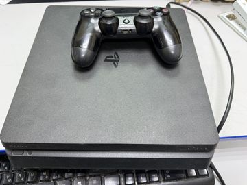 Б/в Ігрова приставка Sony playstation 4 slim 500gb 01-200859204