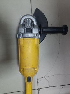 Б/у Угловая шлифмашина Dewalt dwe494 01-200866990