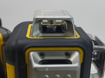 Б/в Лазерний нівелір Dewalt dce089d1g18 01-200874159