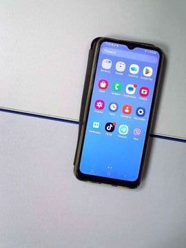 Б/в Мобільний телефон Samsung galaxy a04 4/64gb 01-200891591