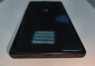 Б/в Мобільний телефон Huawei honor magic 5 lite 5g 8/256 01-200892624