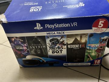 Б/в Окуляри віртуальної реальності Sony playstation vr + 2шт move контролери 01-200894117