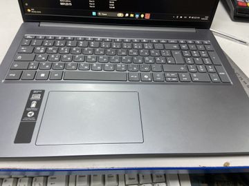 Б/в Ноутбук Lenovo 15/core i5-13420h ddr5/16gb ddr5/ssd 1000 gb/*інтегрована 01-200900330