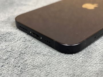 Б/в Мобільний телефон Apple iphone 12 64gb 01-200900849