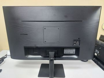 Б/у Монитор Samsung smart m7 01-200907075
