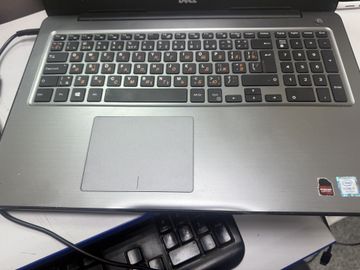 Б/в Ноутбук Dell 15/core i7 7500u ddr3/8gb ddr3/hdd *відсутній/ssd 250 gb/radeon r7 m440 01-200909725