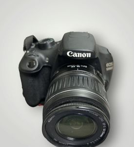 Б/в Фотоапарат Canon eos 1200d kit ef-s 18-55mm f/3,5-5,6 ii 01-200904026