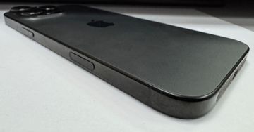 Б/в Мобільний телефон Apple iphone 16 pro max 256gb 01-200913837