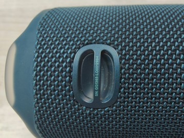 Б/у Акустика Jbl charge 6 01-200928073