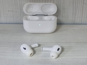 Б/у Навушники Apple airpods pro 2nd generation magsafe 01-200939812