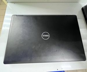 Б/в Ноутбук Dell 15/core i5 7440hq ddr3/4gb ddr3/hdd *відсутній/ssd 256 gb/*інтегрована 01-200950396