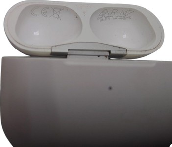 Б/в Навушники Apple airpods pro 2nd generation magsafe 01-200915860