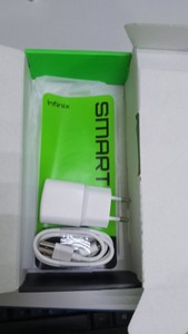 Б/в Мобільний телефон Infinix smart 10 4/128gb 01-200954723