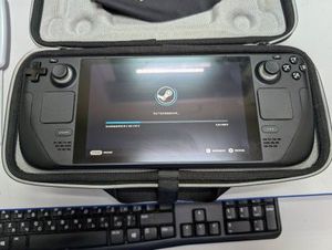 Б/в Ігрова приставка Valve steam deck 512 gb 01-200973706