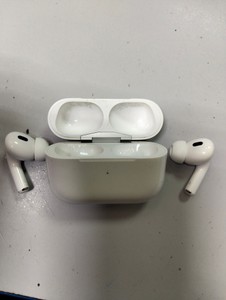 Б/у Навушники Apple airpods pro 2nd generation with magsafe charging case usb-c 01-200954528