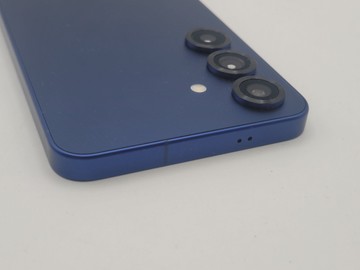 Б/в Мобільний телефон Samsung galaxy s25 12/128gb 01-200958393