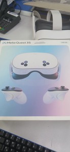 Б/в Окуляри віртуальної реальності Meta quest 3s 128gb 01-201003493