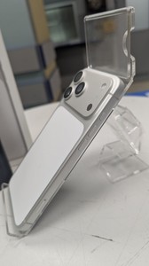 Б/в Мобільний телефон Apple iphone 17 pro max 256gb 01-201003898