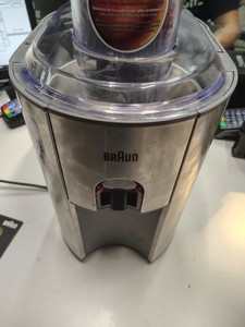Б/в Соковитискач Braun multiquick j700 01-201011923