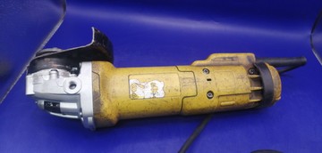Б/у Угловая шлифмашина Dewalt dwe4217 01-201027198